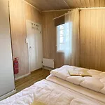 Semesterbostad Vennebo - Koselig Liten Med Alle Fasiliteter *