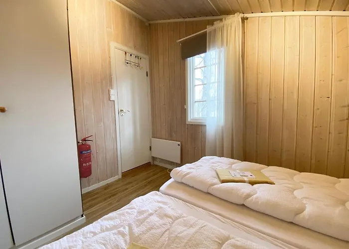 度假居 Vennebo - Koselig Liten Med Alle Fasiliteter *