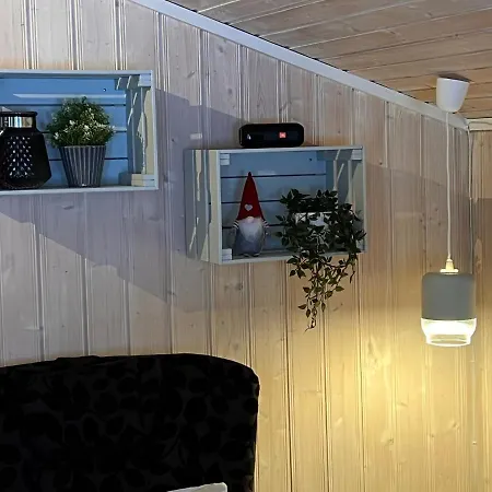 Vennebo - Koselig Liten Med Alle Fasiliteter