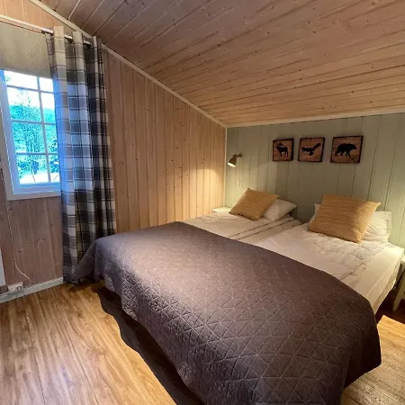 Vennebo - Koselig Liten Med Alle Fasiliteter *