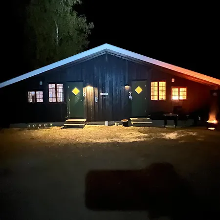Vennebo - Koselig Liten Med Alle Fasiliteter